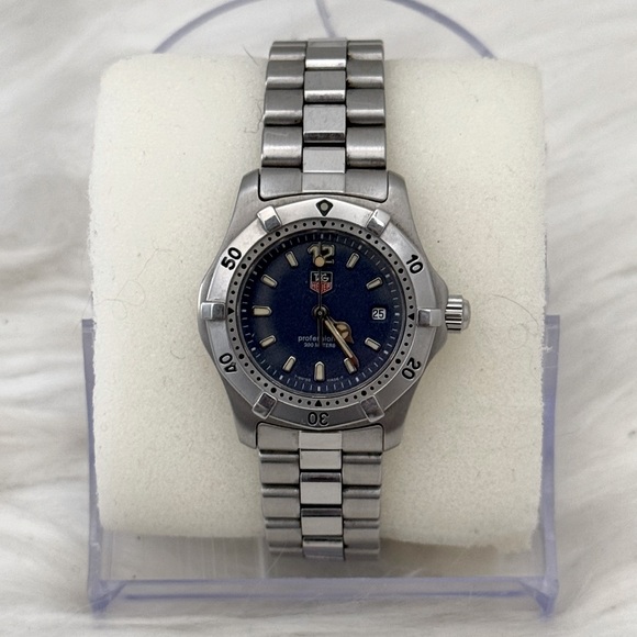 TAG HEUER Professional 2000 Quartz 29mm Blue Dial Ladies Watch - Picture 4 of 10